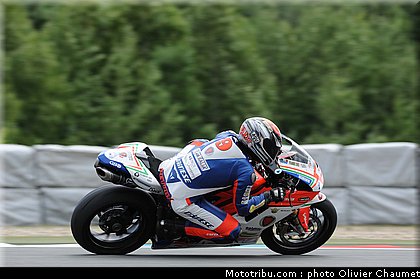 1000stk_petrucci_003_republique_tcheque_brno_2011.jpg