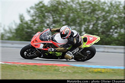 1000stk_semberra_004_republique_tcheque_brno_2011.jpg
