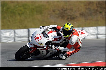 1000stk_ten_nappel_001_republique_tcheque_brno_2011.jpg