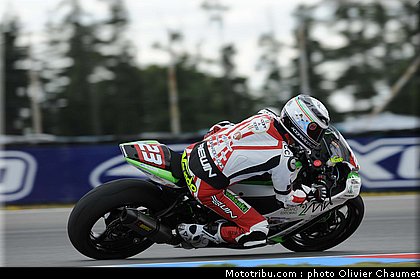 1000stk_verdini_008_republique_tcheque_brno_2011.jpg