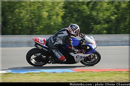 1000stk_vrajitoru_007_republique_tcheque_brno_2011.jpg