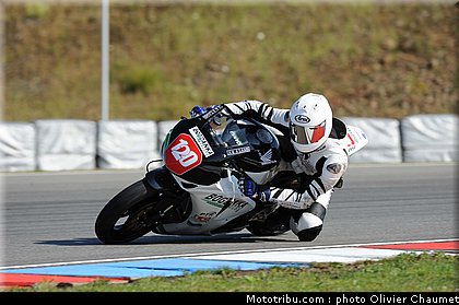 1000stk_walkowiak_008_republique_tcheque_brno_2011.jpg