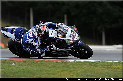sbk_melandri_003_republique_tcheque_brno_2011.jpg