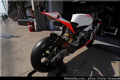 sbk_paddock_015_republique_tcheque_brno_2011.jpg