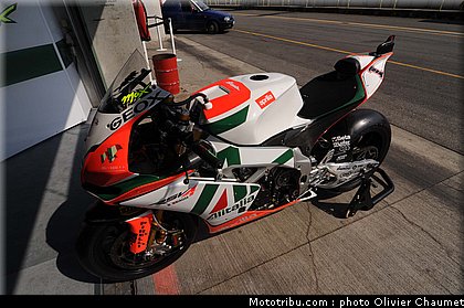 sbk_paddock_018_republique_tcheque_brno_2011.jpg