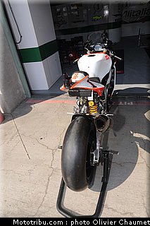 sbk_paddock_022_republique_tcheque_brno_2011.jpg