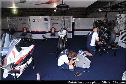 sbk_paddock_027_republique_tcheque_brno_2011.jpg