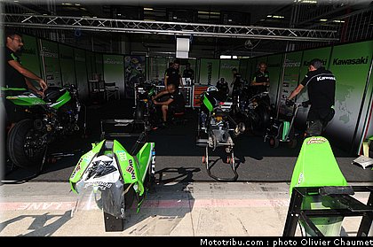 sbk_paddock_041_republique_tcheque_brno_2011.jpg
