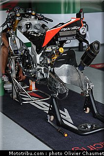 sbk_paddock_103_republique_tcheque_brno_2011.jpg