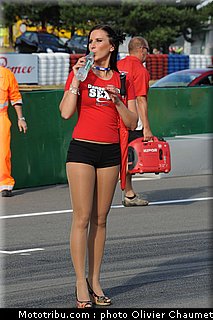 sbk_pitbabe_011_republique_tcheque_brno_2011.jpg