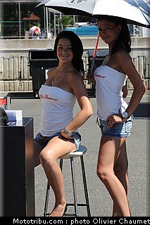 sbk_pitbabe_029_republique_tcheque_brno_2011.jpg