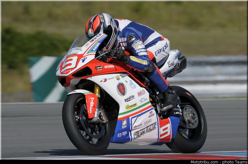 1000stk_petrucci_001_republique_tcheque_brno_2011