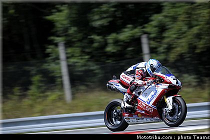 sbk_checa_005_republique_tcheque_brno_2011.jpg