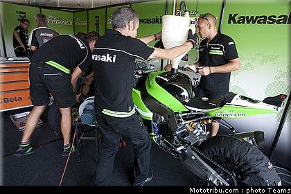 sbk_kawasaki_004_republique_tcheque_brno_2011.jpg