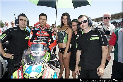 sbk_pitbabe_008_republique_tcheque_brno_2011.jpg