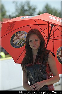 sbk_pitbabe_019_republique_tcheque_brno_2011.jpg