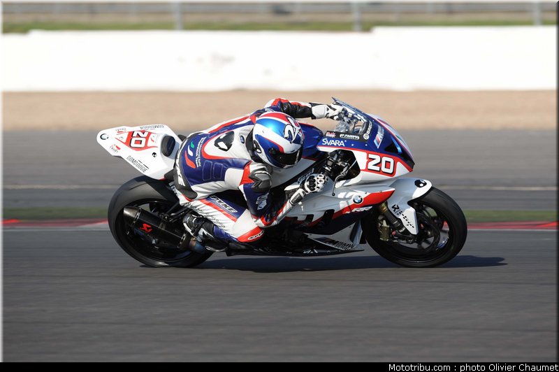 1000stk_barrier_003_angleterre_silverstone_2011