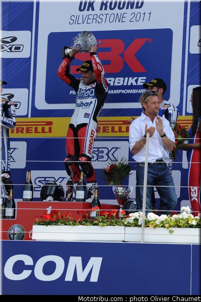 sbk_010_angleterre_silverstone_2011