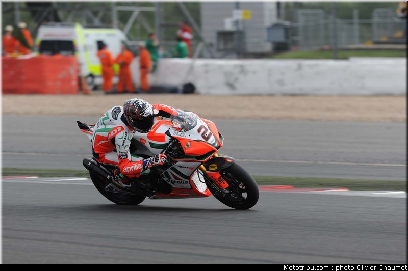 sbk_camier_006_angleterre_silverstone_2011