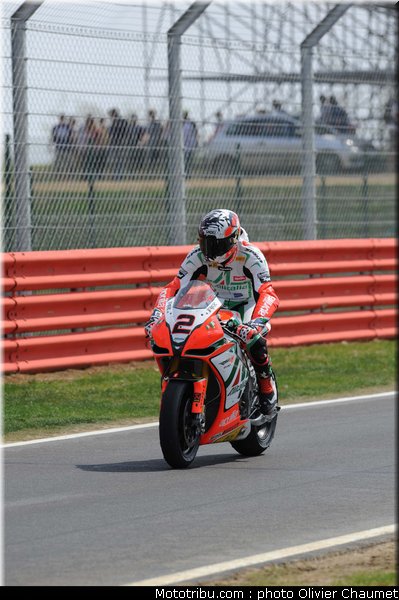 sbk_camier_010_angleterre_silverstone_2011