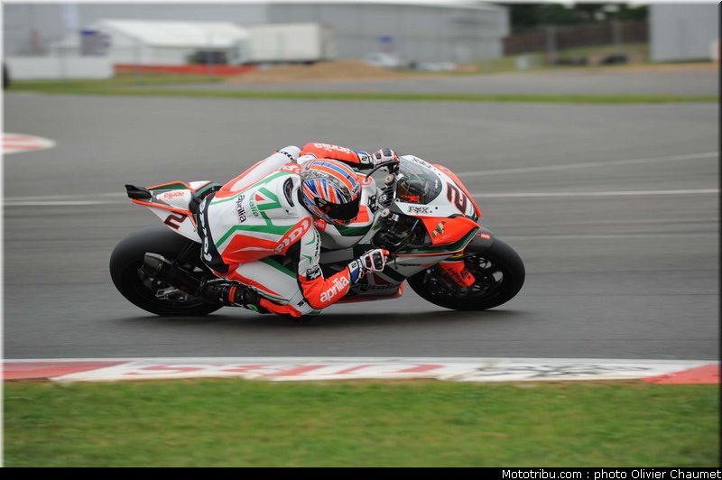 sbk_camier_013_angleterre_silverstone_2011