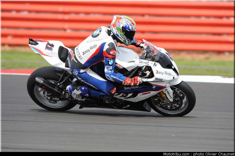 sbk_corser_001_angleterre_silverstone_2011