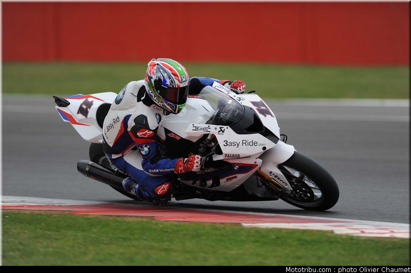 sbk_corser_005_angleterre_silverstone_2011