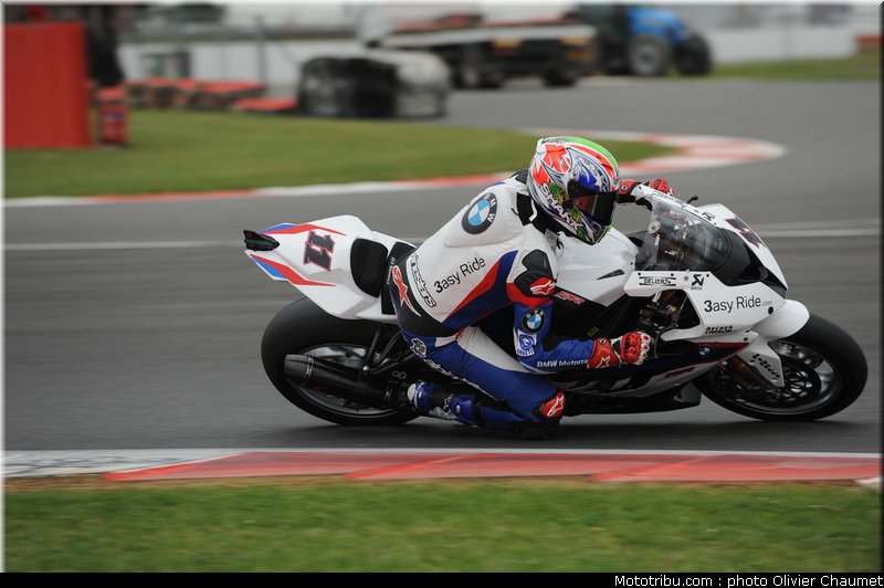 sbk_corser_006_angleterre_silverstone_2011