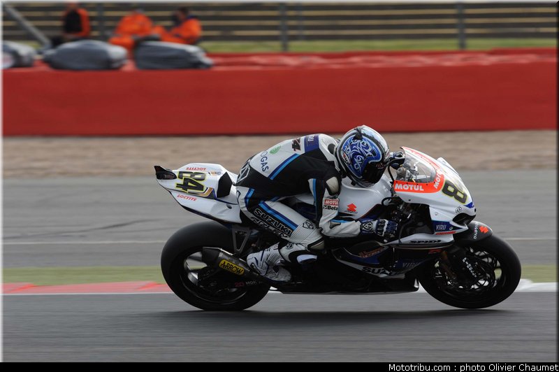 sbk_fabrizio_002_angleterre_silverstone_2011