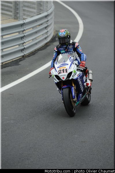 sbk_hopkins_012_angleterre_silverstone_2011