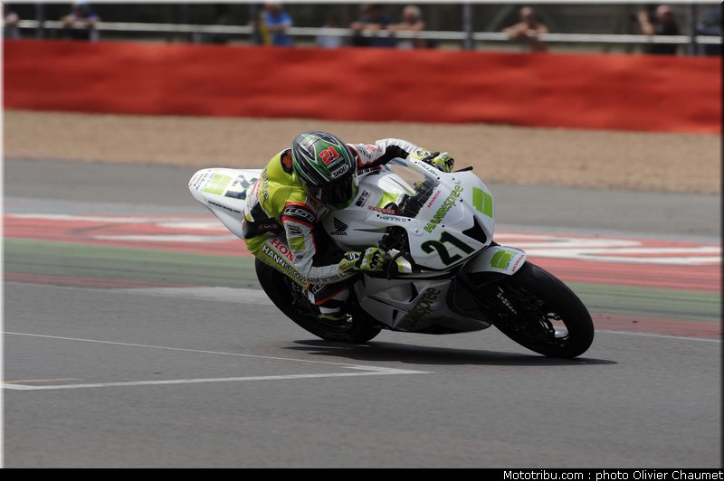 supersport_marino_005_angleterre_silverstone_2011