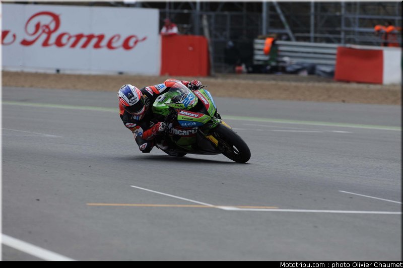 supersport_parkes_004_angleterre_silverstone_2011