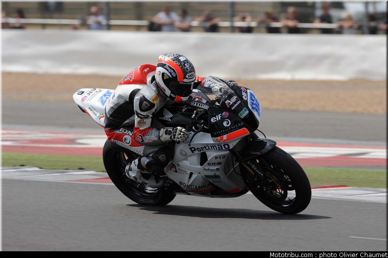 supersport_praia_001_angleterre_silverstone_2011
