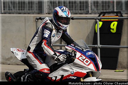 1000stk_barrier_007_angleterre_silverstone_2011.jpg