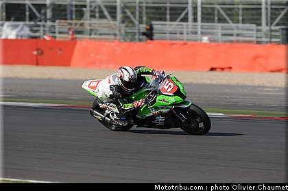 1000stk_bussolotti_002_angleterre_silverstone_2011.jpg