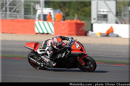 1000stk_knapp_002_angleterre_silverstone_2011.jpg