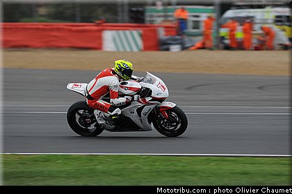 1000stk_ten_nappel_001_angleterre_silverstone_2011.jpg