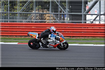 600stk_schacht_001_angleterre_silverstone_2011.jpg