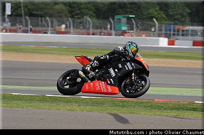 600stk_wadsworth_002_angleterre_silverstone_2011.jpg