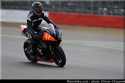600stk_wadsworth_005_angleterre_silverstone_2011.jpg