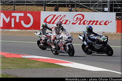 sbk_004_angleterre_silverstone_2011.jpg