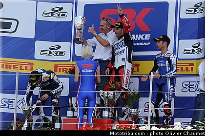 sbk_012_angleterre_silverstone_2011.jpg