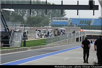 sbk_ambiance_007_angleterre_silverstone_2011.jpg