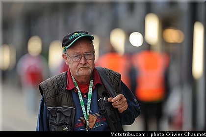 sbk_ambiance_010_angleterre_silverstone_2011.jpg