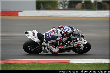 sbk_badovini_004_angleterre_silverstone_2011.jpg