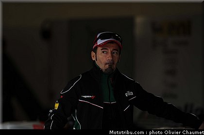 sbk_biaggi_007_angleterre_silverstone_2011.jpg