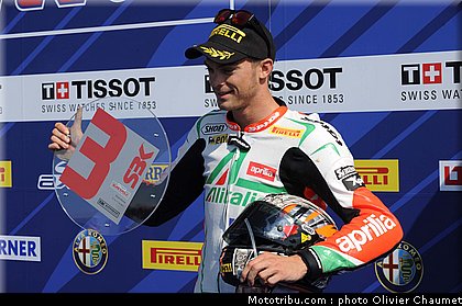 sbk_camier_004_angleterre_silverstone_2011.jpg