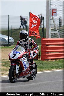 sbk_checa_005_angleterre_silverstone_2011.jpg