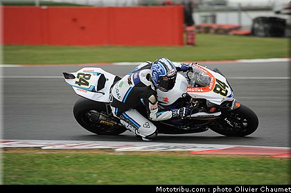 sbk_fabrizio_008_angleterre_silverstone_2011.jpg