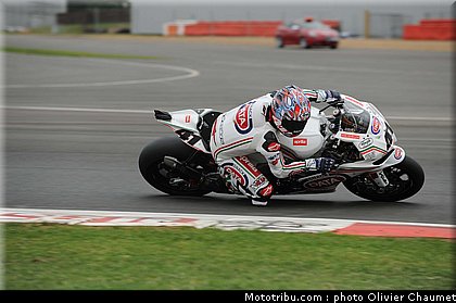 sbk_haga_007_angleterre_silverstone_2011.jpg